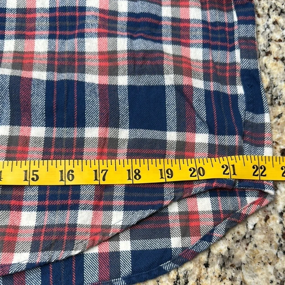 J. Crew Red Blue Casual Button Down Shirt Flannel Mens Large Outdoors Hiking